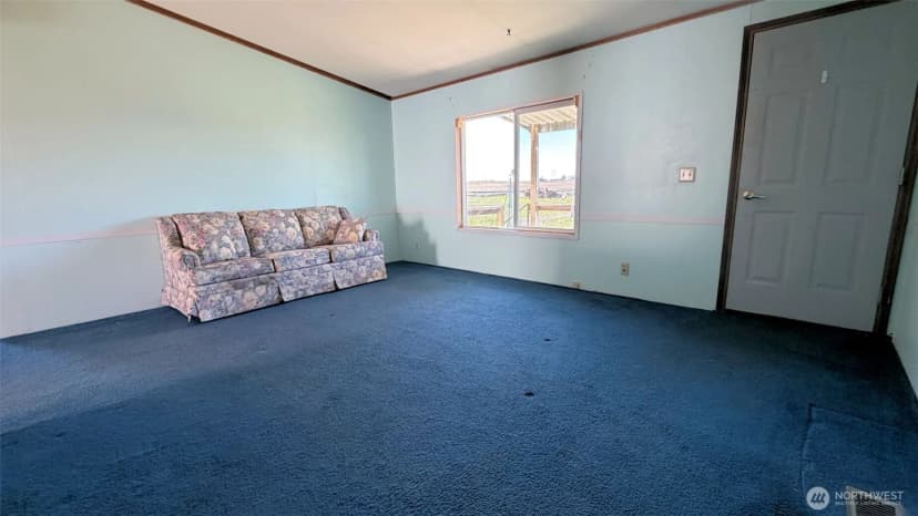Property photo for 1210 2nd Street, Davenport photo 6