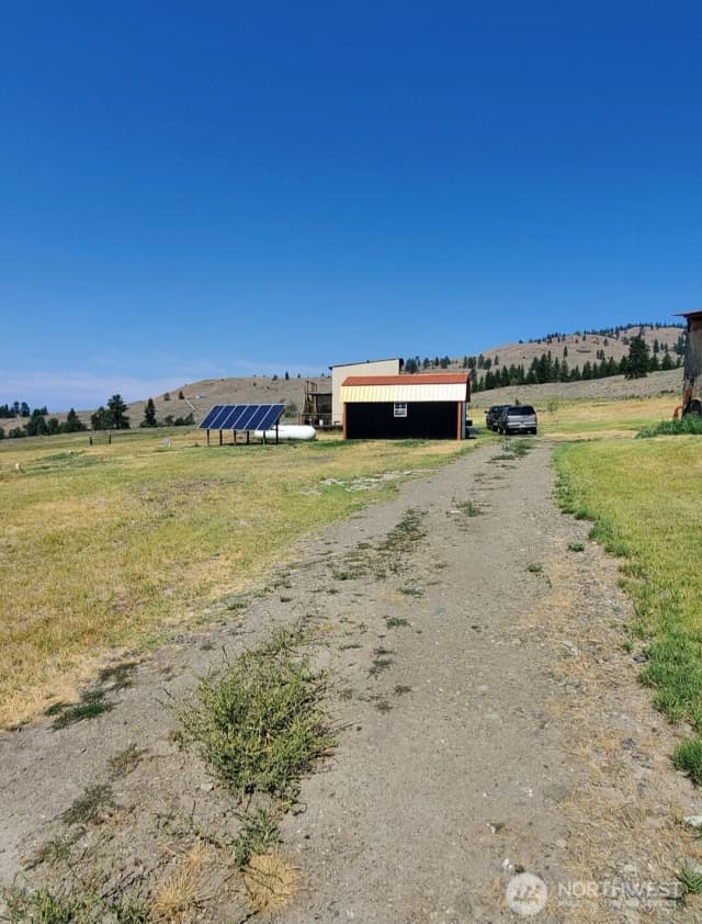 Property photo for 16 Edwards Creek Road, Tonasket