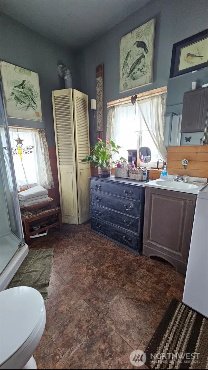Property photo for 16 Edwards Creek Road, Tonasket photo 8