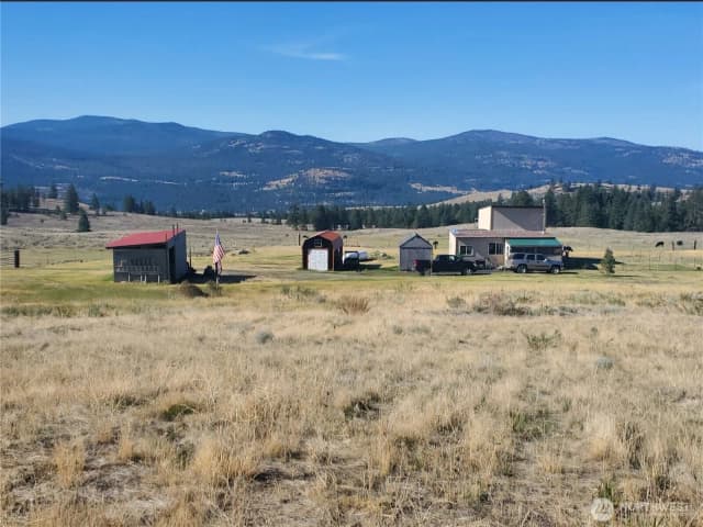 Property photo for 16 Edwards Creek Road, Tonasket photo 3