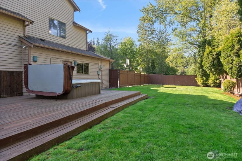 Property photo for 22311 6th Drive Se, Bothell photo 32