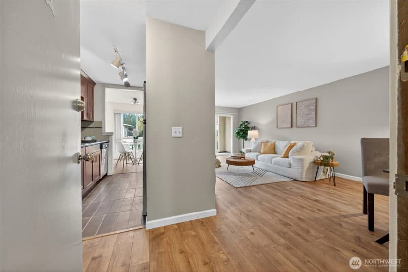 Property photo for 12701 Ne 9th Place #d209, Bellevue photo 7