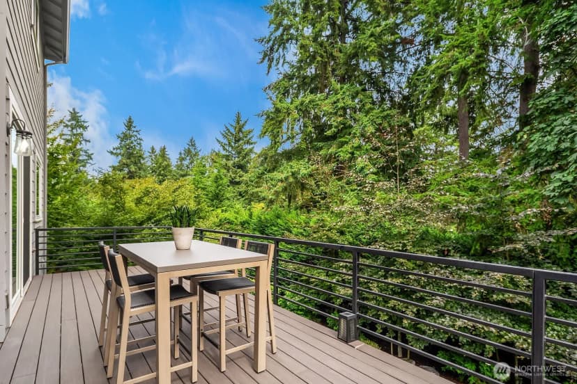 Property photo for 1646 106th Avenue Se, Bellevue photo 33