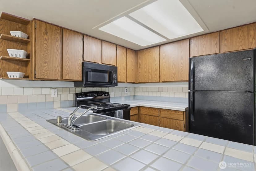 Property photo for 2949 Se Mile Hill #c-3, Port Orchard photo 5
