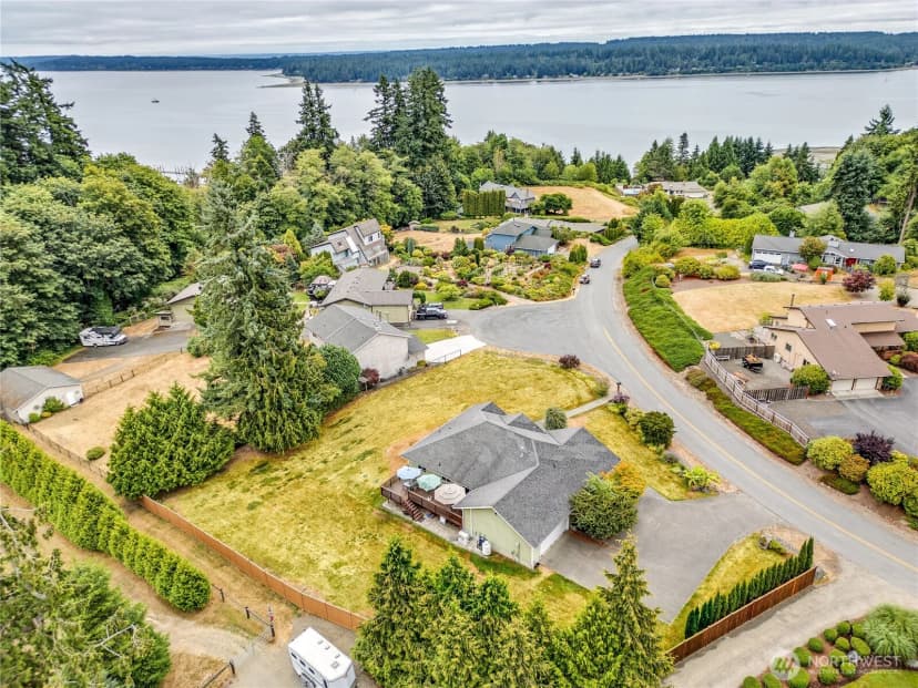 Property photo for 2560 Ne William E Sutton Road, Bremerton photo 2