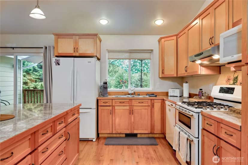 Property photo for 2560 Ne William E Sutton Road, Bremerton photo 9