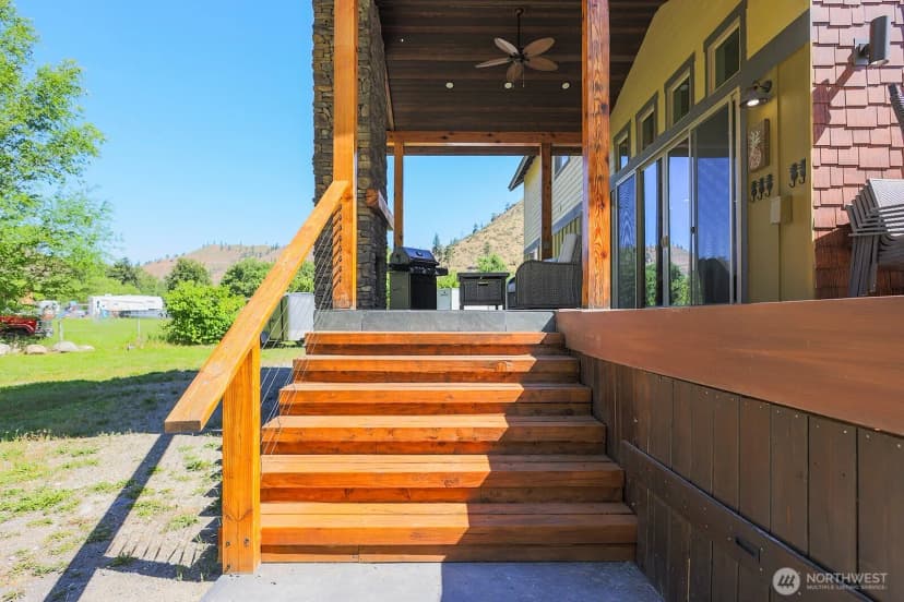 Property photo for 180 Country River Lane, Entiat photo 24