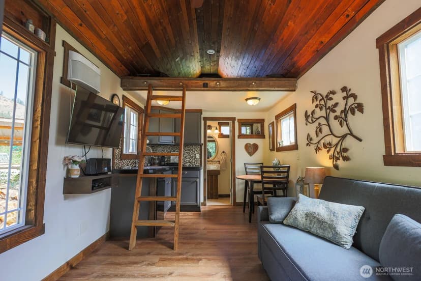 Property photo for 180 Country River Lane, Entiat photo 29