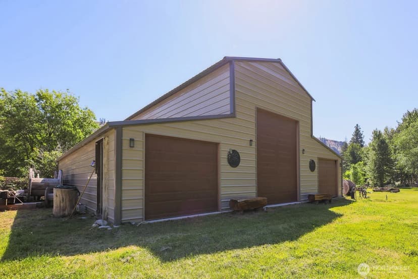 Property photo for 180 Country River Lane, Entiat photo 27