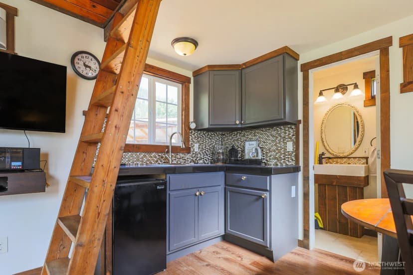 Property photo for 180 Country River Lane, Entiat photo 30