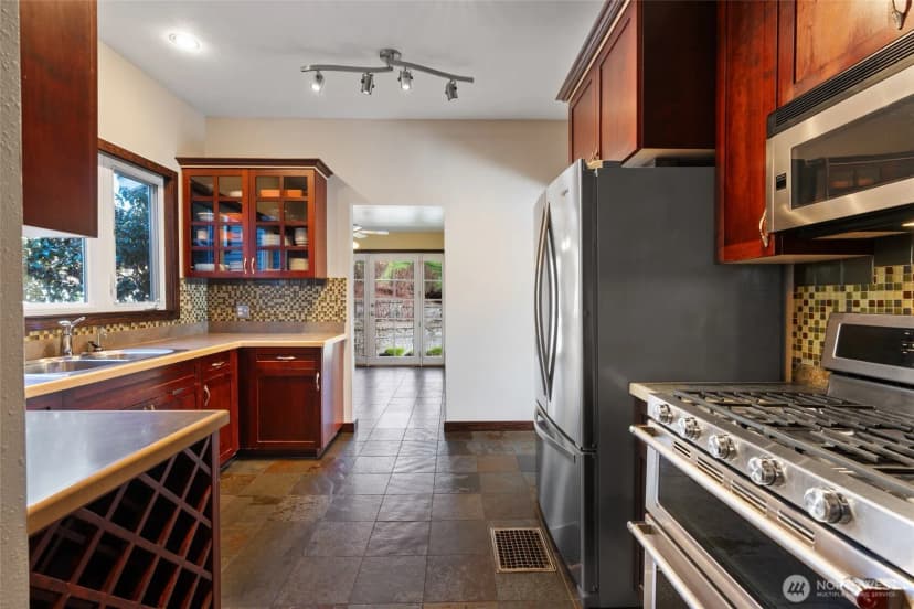 Property photo for 602 Nw 18th Loop, Camas photo 14