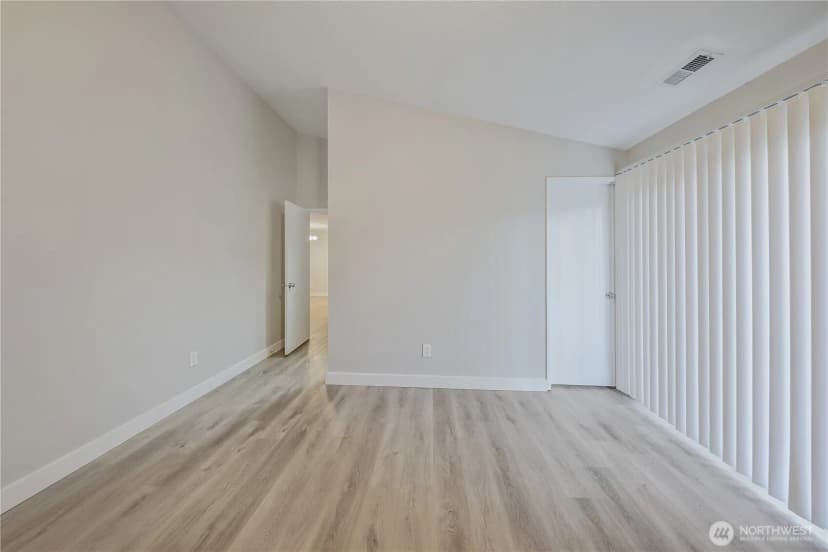 Property photo for 1021 30th Street Ne, Auburn photo 13