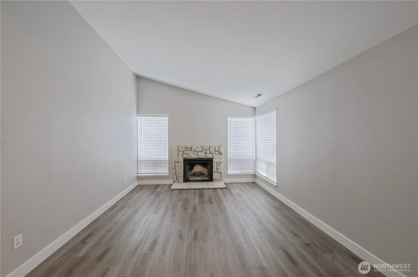 Property photo for 1021 30th Street Ne, Auburn photo 6