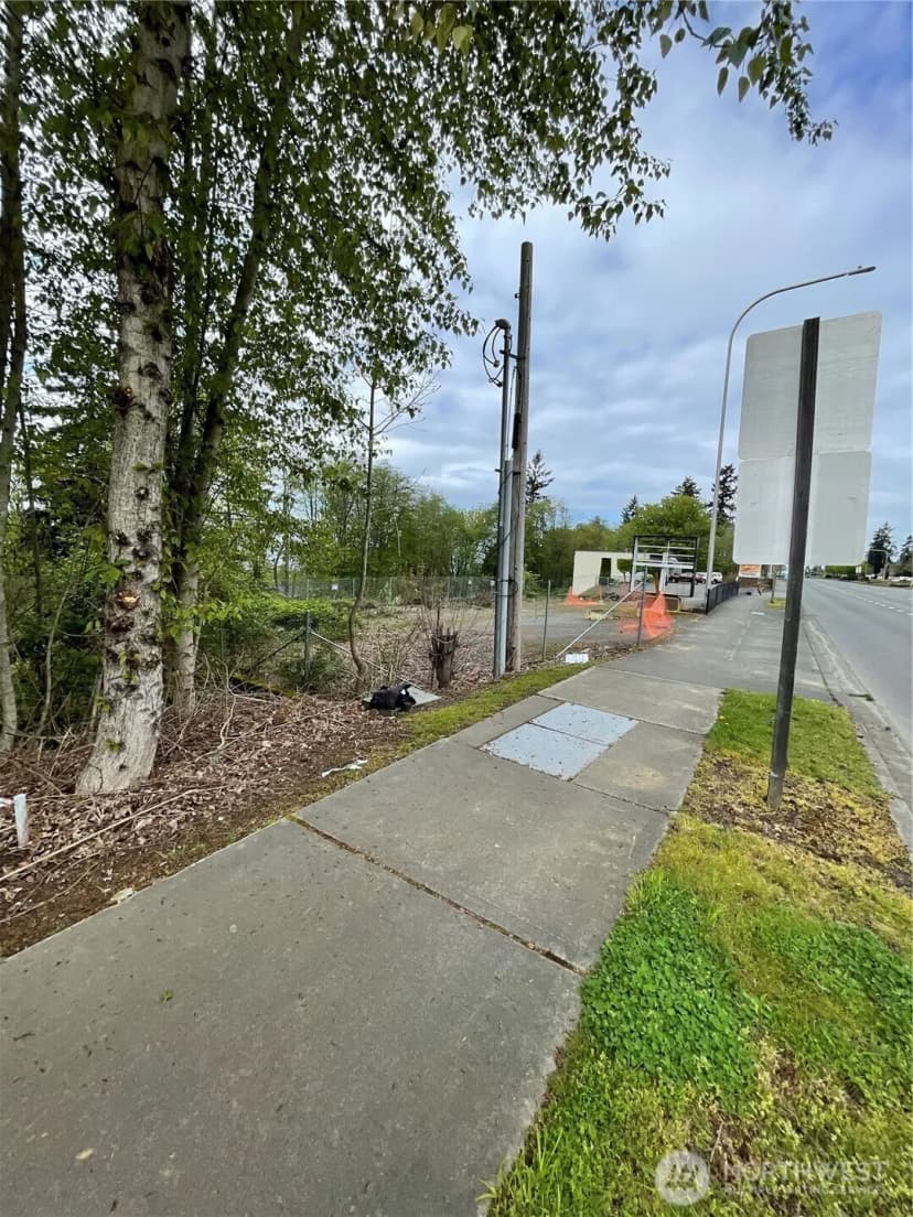 Property photo for 29223 S Pacific Highway S, Federal Way photo 3