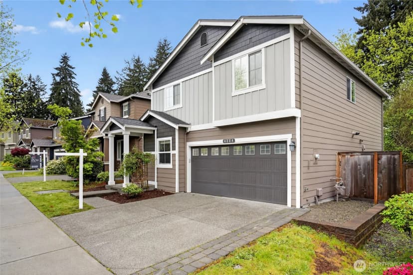 Property photo for 4224 E T Street, Tacoma photo 2