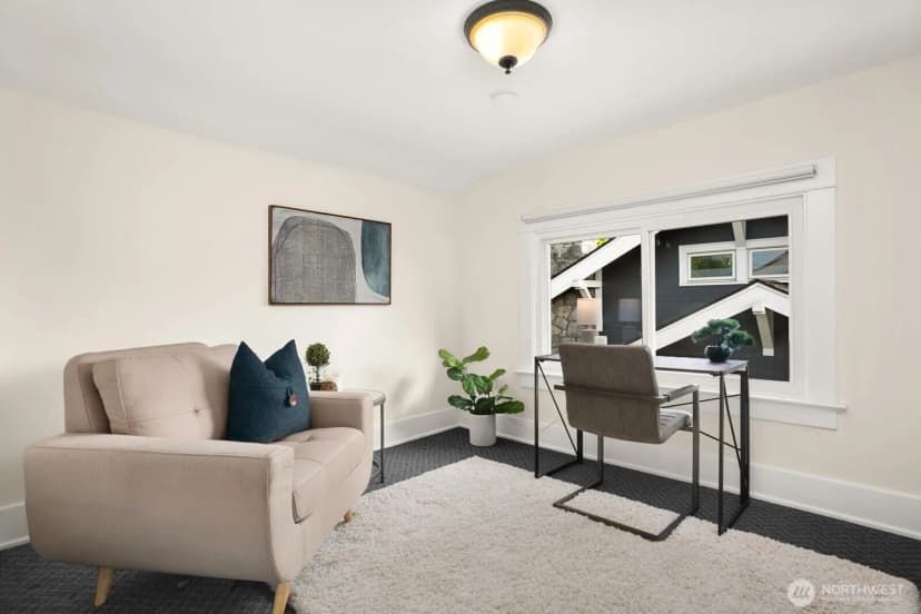 Property photo for 5119 Meridian Avenue N, Seattle photo 20