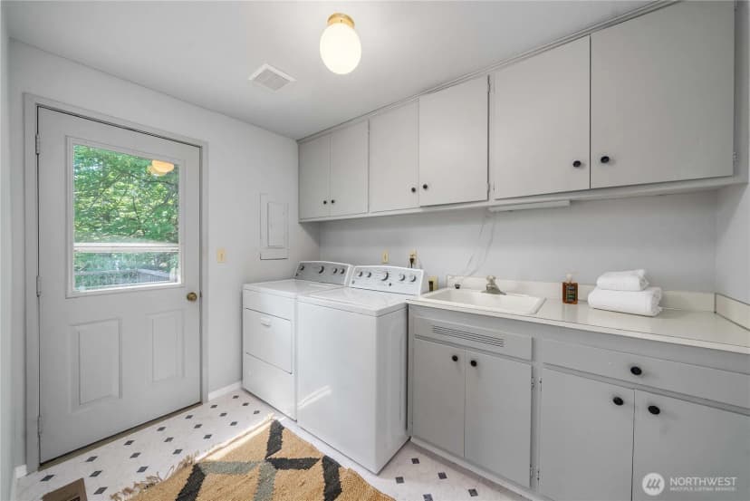 Property photo for 4919 S 360th Street, Auburn photo 14