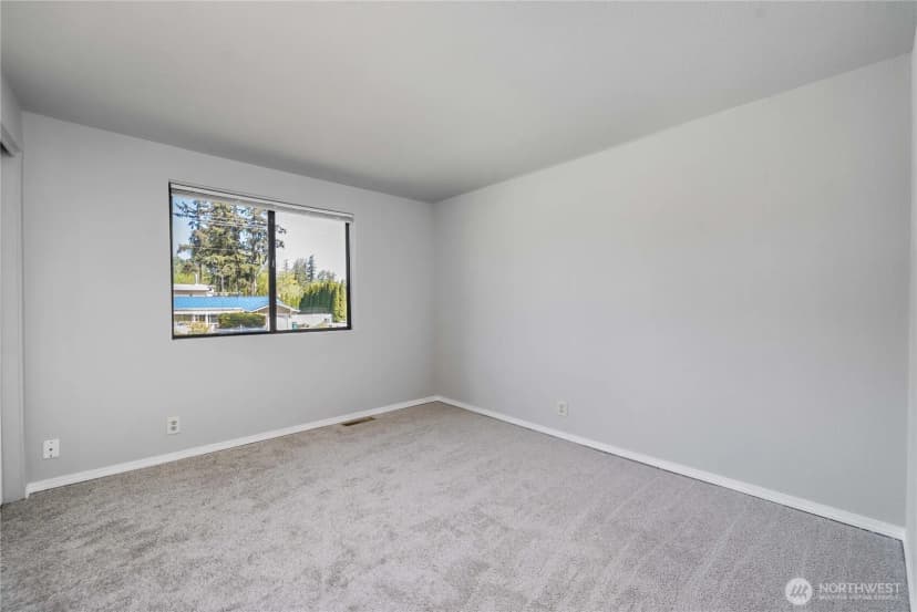 Property photo for 4919 S 360th Street, Auburn photo 15