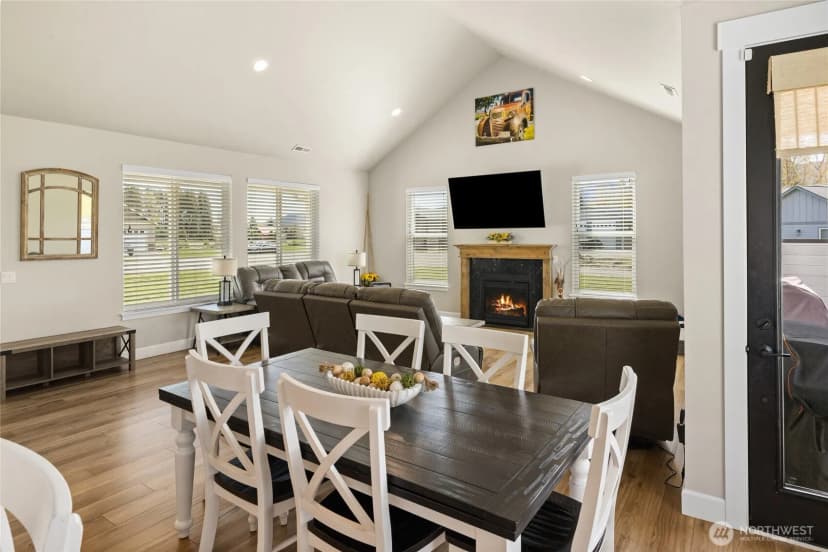 Property photo for 370 Deer Meadow Drive, Cle Elum photo 6