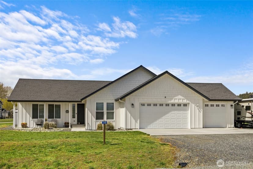 Property photo for 370 Deer Meadow Drive, Cle Elum