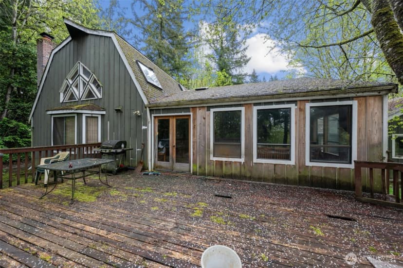 Property photo for 611 208th, Sammamish photo 6