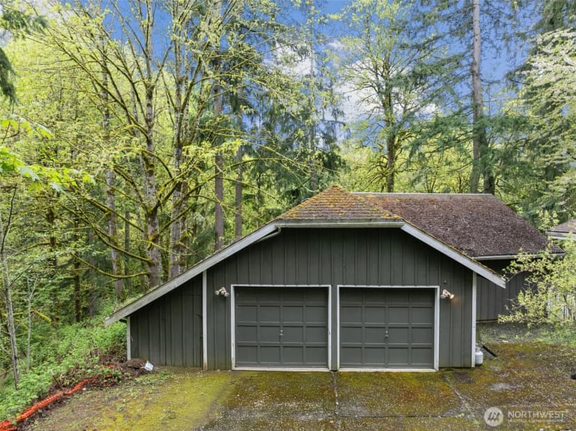 Property photo for 611 208th, Sammamish photo 7