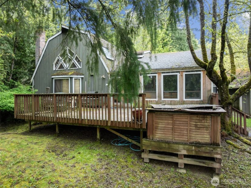Property photo for 611 208th, Sammamish photo 13