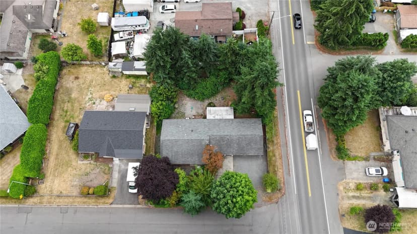 Property photo for 14403 Se 139th Place, Renton photo 38