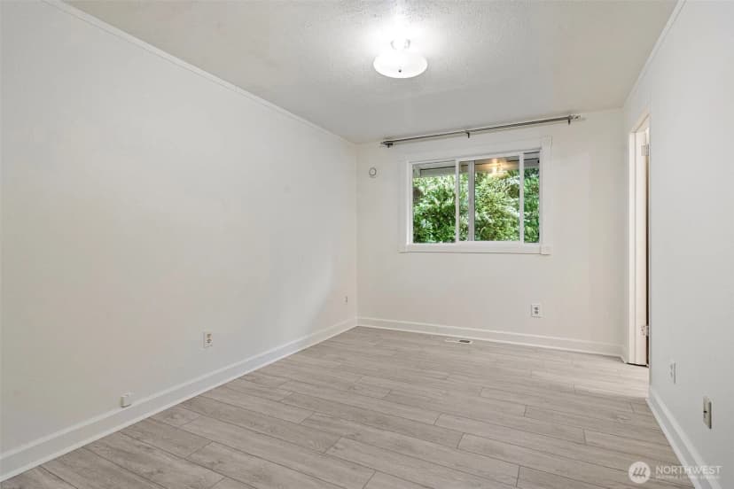 Property photo for 14403 Se 139th Place, Renton photo 8