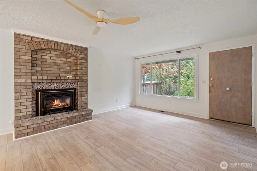 Property photo for 14403 Se 139th Place, Renton photo 6