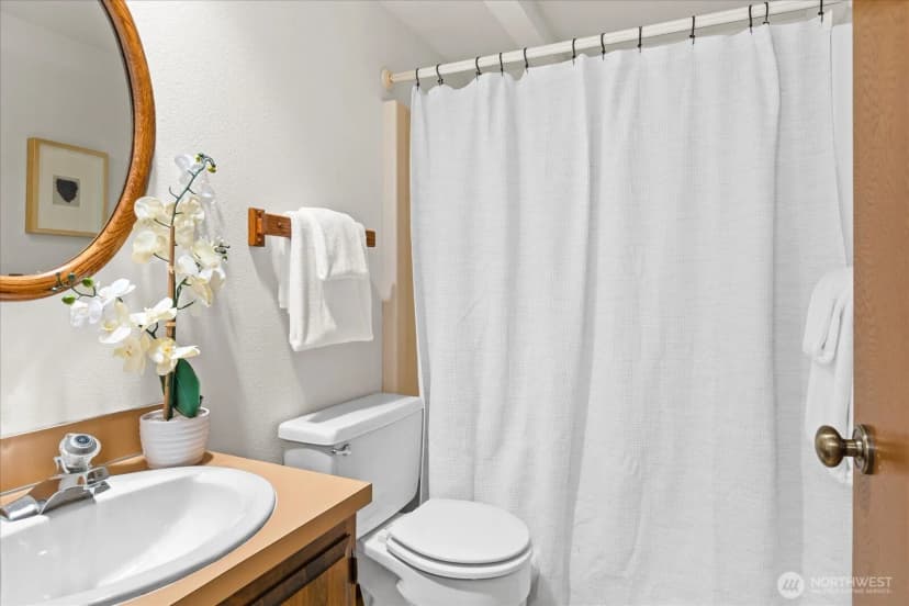 Property photo for 409 Nw 162nd Street, Shoreline photo 27