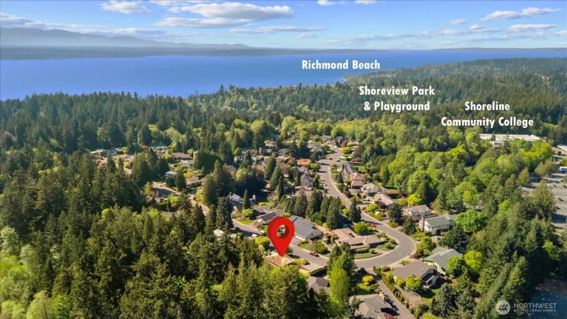 Property photo for 409 Nw 162nd Street, Shoreline photo 2