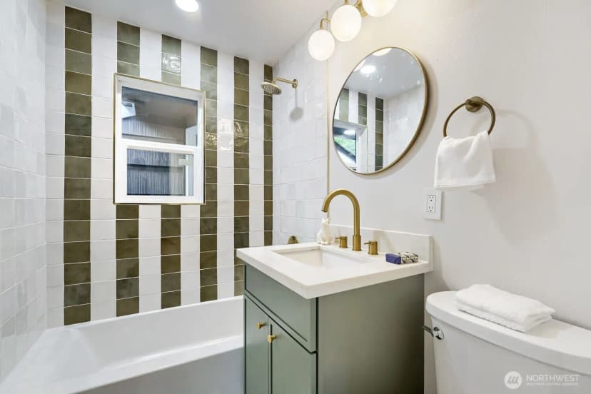 Property photo for 9321 Renton Avenue S, Seattle photo 14