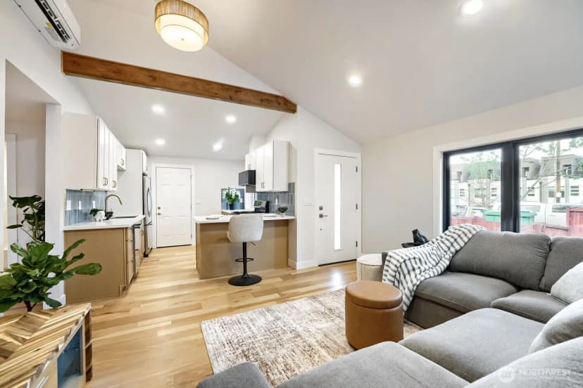 Property photo for 9321 Renton Avenue S, Seattle photo 6