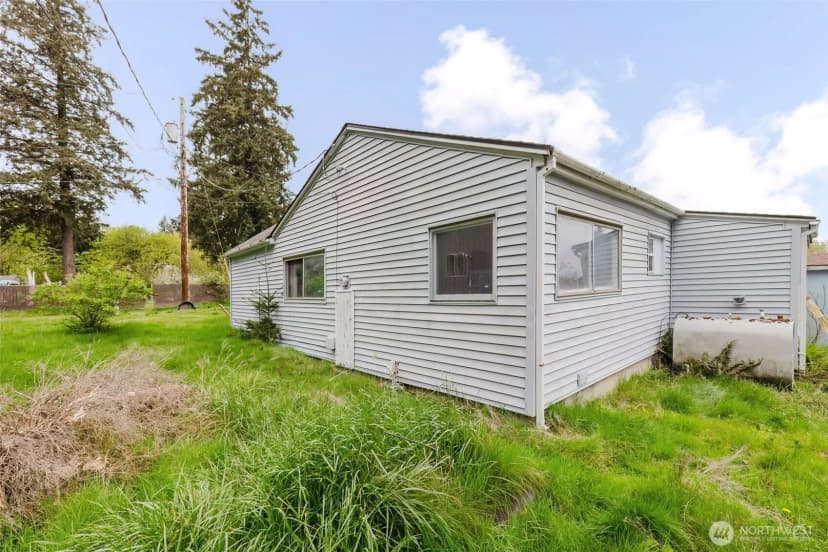 Property photo for 114 Kendall Street, Port Orchard photo 25