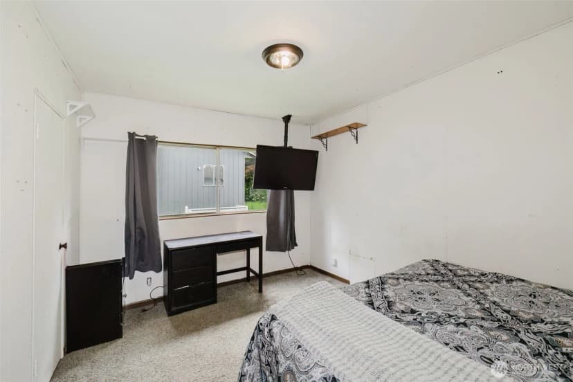 Property photo for 114 Kendall Street, Port Orchard photo 18