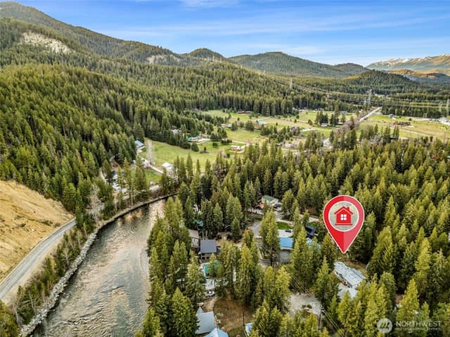 Property photo for 24502 Saddle Street, Leavenworth photo 2