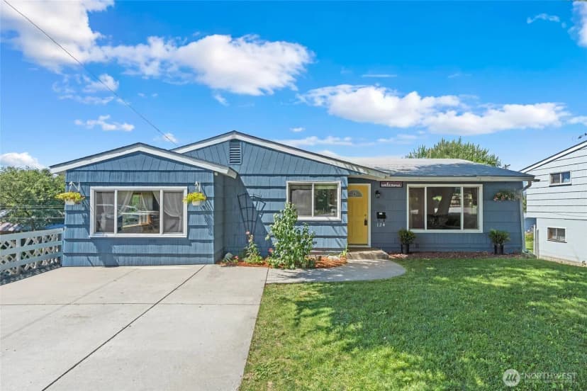 Property photo for 124 Crestview Drive, Colville