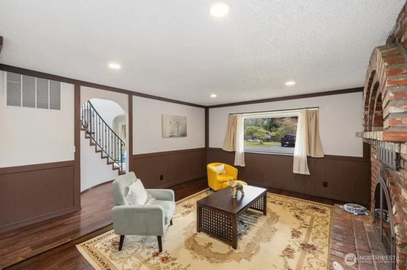 Property photo for 6423 76th Street Ct W, Lakewood photo 8