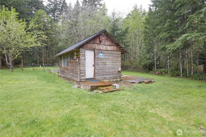 Property photo for 4909 Sw Old Clifton Road, Port Orchard photo 34