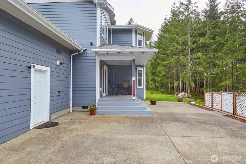 Property photo for 4909 Sw Old Clifton Road, Port Orchard photo 3