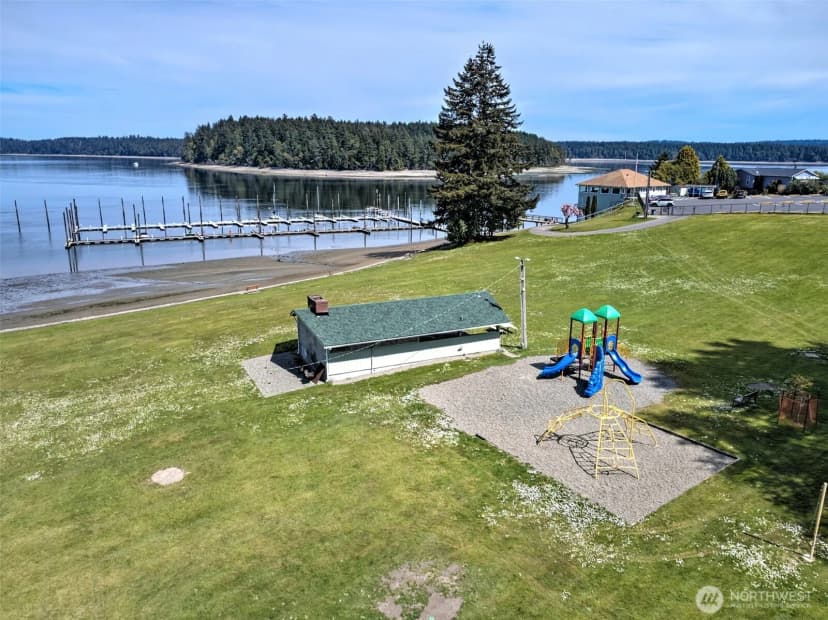Property photo for 2412 Westwind Drive Nw, Olympia photo 31