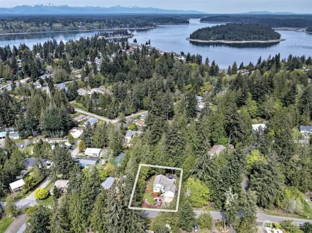 Property photo for 2412 Westwind Drive Nw, Olympia photo 2