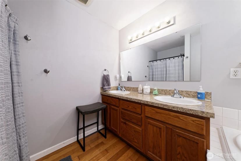 Property photo for 2412 Westwind Drive Nw, Olympia photo 14