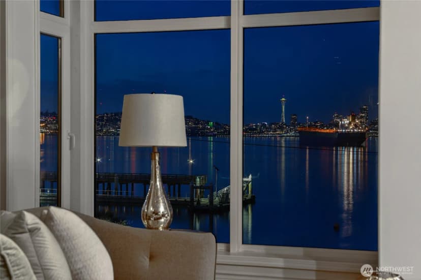 Property photo for 1661 Harbor Avenue Sw #301, Seattle photo 13