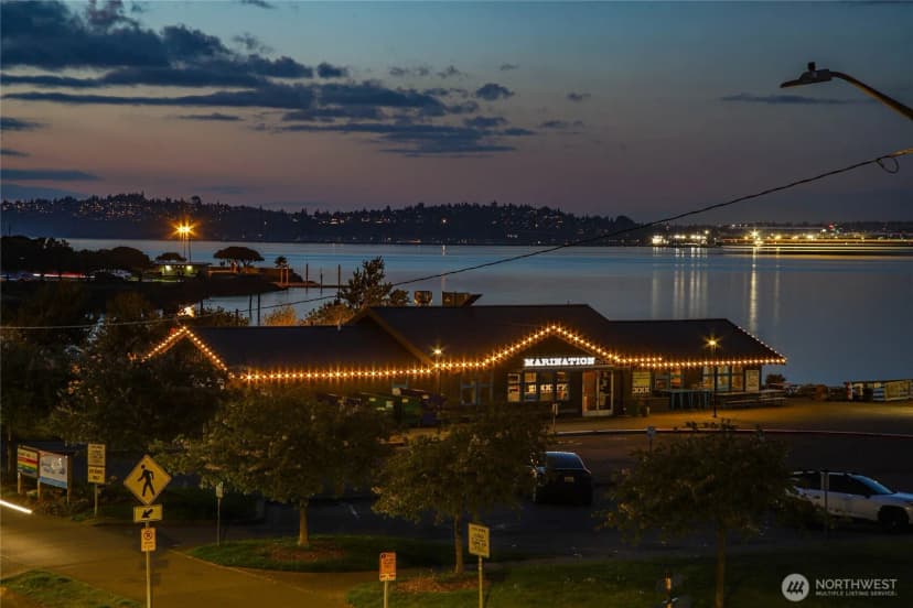 Property photo for 1661 Harbor Avenue Sw #301, Seattle photo 25