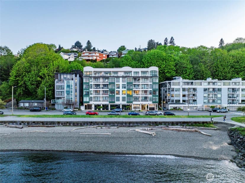 Property photo for 1661 Harbor Avenue Sw #301, Seattle photo 37