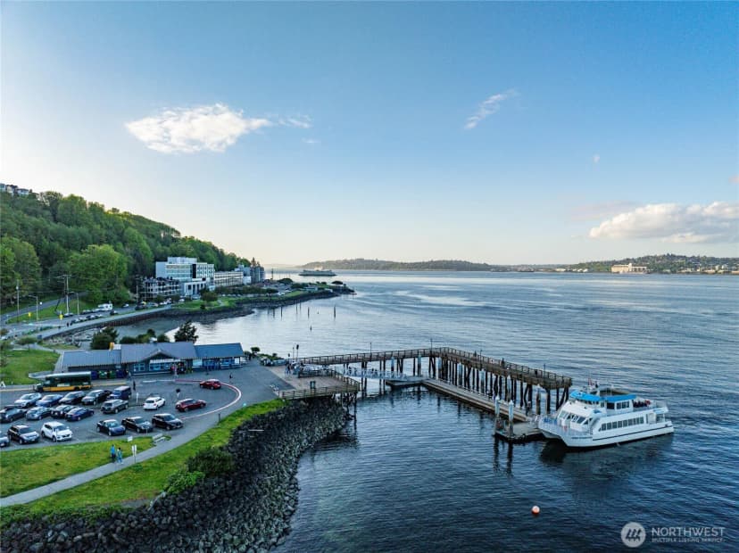 Property photo for 1661 Harbor Avenue Sw #301, Seattle photo 35
