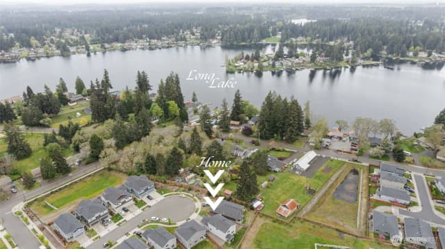 Property photo for 7806 24th Ct Se, Lacey photo 3