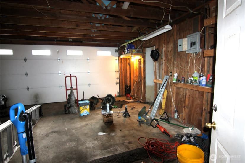 Property photo for 803 S 5th Avenue, Kelso photo 24